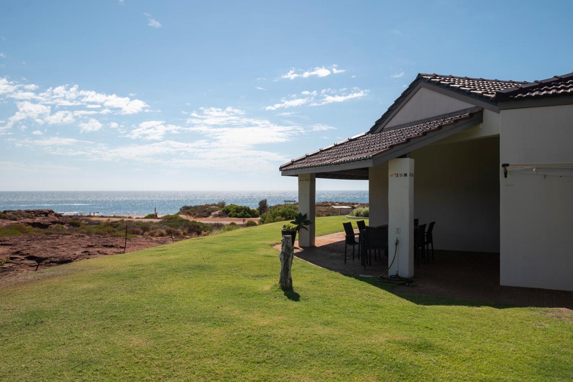 Hotel Kalbarri Red Bluff Tourist Park Exterior foto